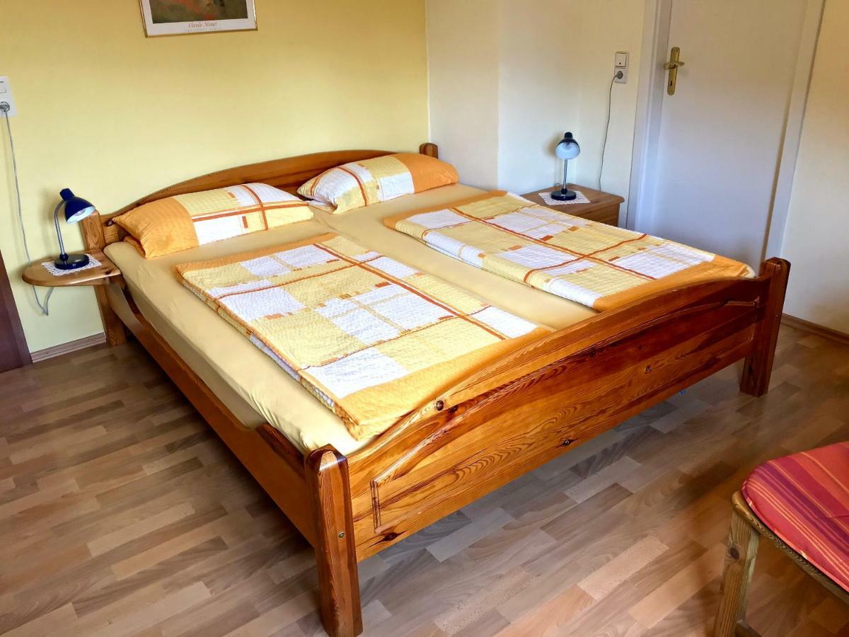 Gaestehaus Hoffmann Farschweiler Экстерьер фото